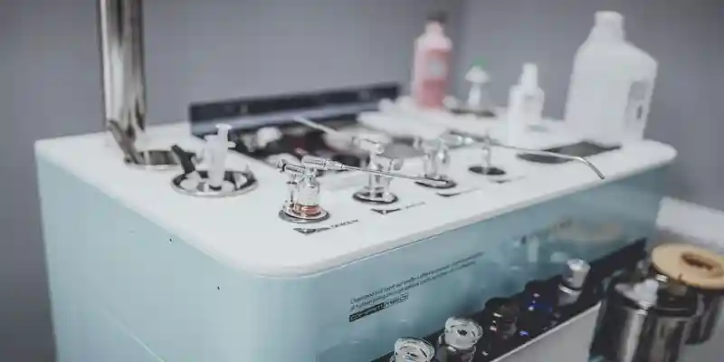 Google Ads para Clínica de Estética em Moema: estrutura de campanha para procedimento premium