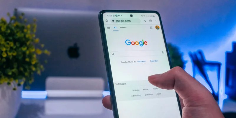 ROAS no Google Ads: Como Calcular e Qual Meta Perseguir em 2026